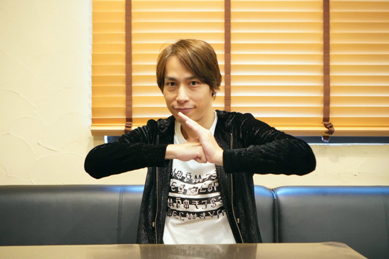 Takayoshi Tanimoto, cantor de Kamen Rider e Super Sentai, vem ao Anime Friends