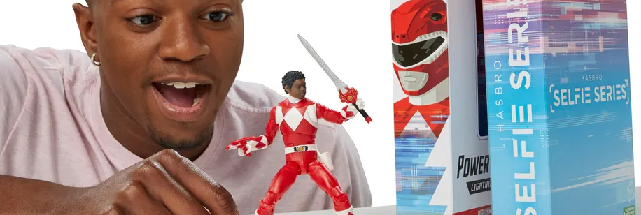 Hasbro colocará rosto dos fãs em bonecos dos Power Rangers