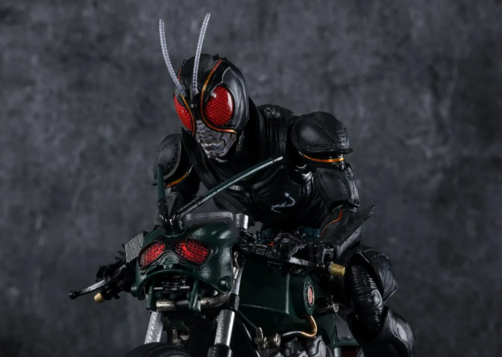 SH Figuarts Battlehopper de Kamen Rider Black Sun