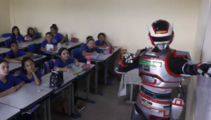 Alunos aprendem matemática com Professor Jaspion no Pará