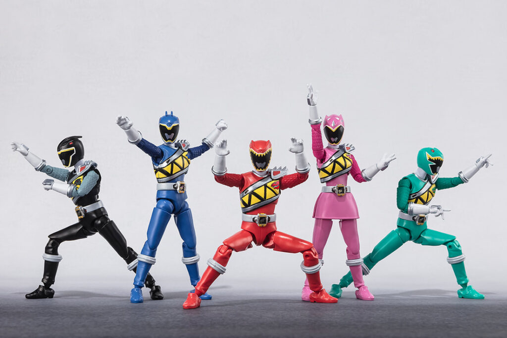 Confira os novos bonecos de Zyuden Sentai Kyoryuger da linha SHODO SUPER, exclusiva da Bandai.