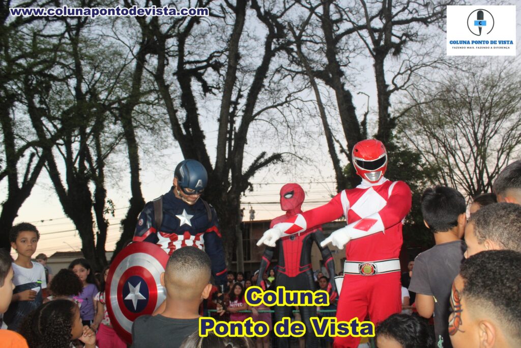 Power Ranger e heróis encantam crianças no evento de São Gabriel, RS