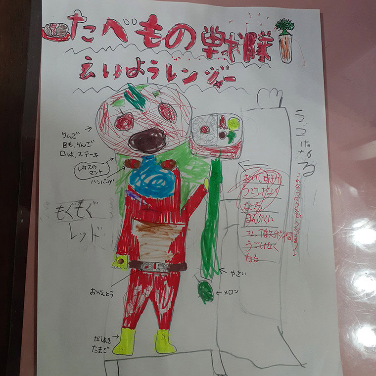 Criança de 10 anos cria o mais novo herói oficial de Super Sentai