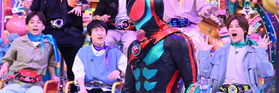 Kamen Rider Zeztz faz aparição em programa de variedades