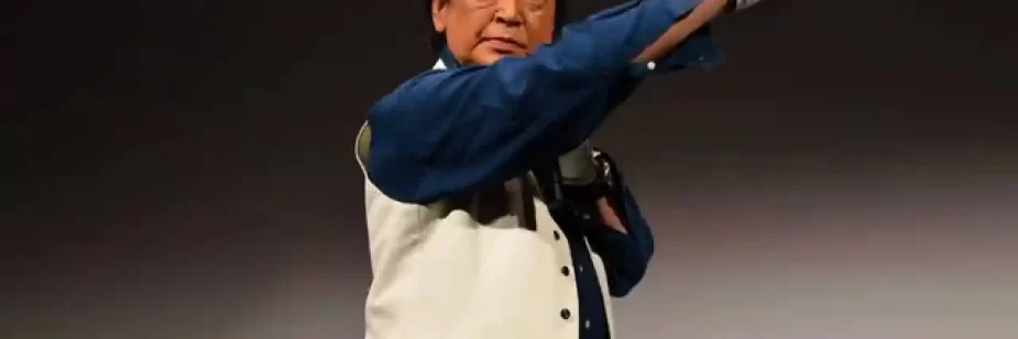 Hiroshi Miyauchi e Hizuru Ono revelam bastidores de Kamen Rider V3