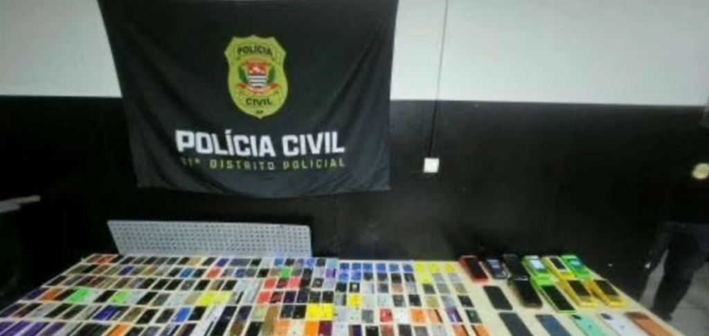 Policiais fantasiados de Power Rangers prendem quadrilha em pré-Carnaval