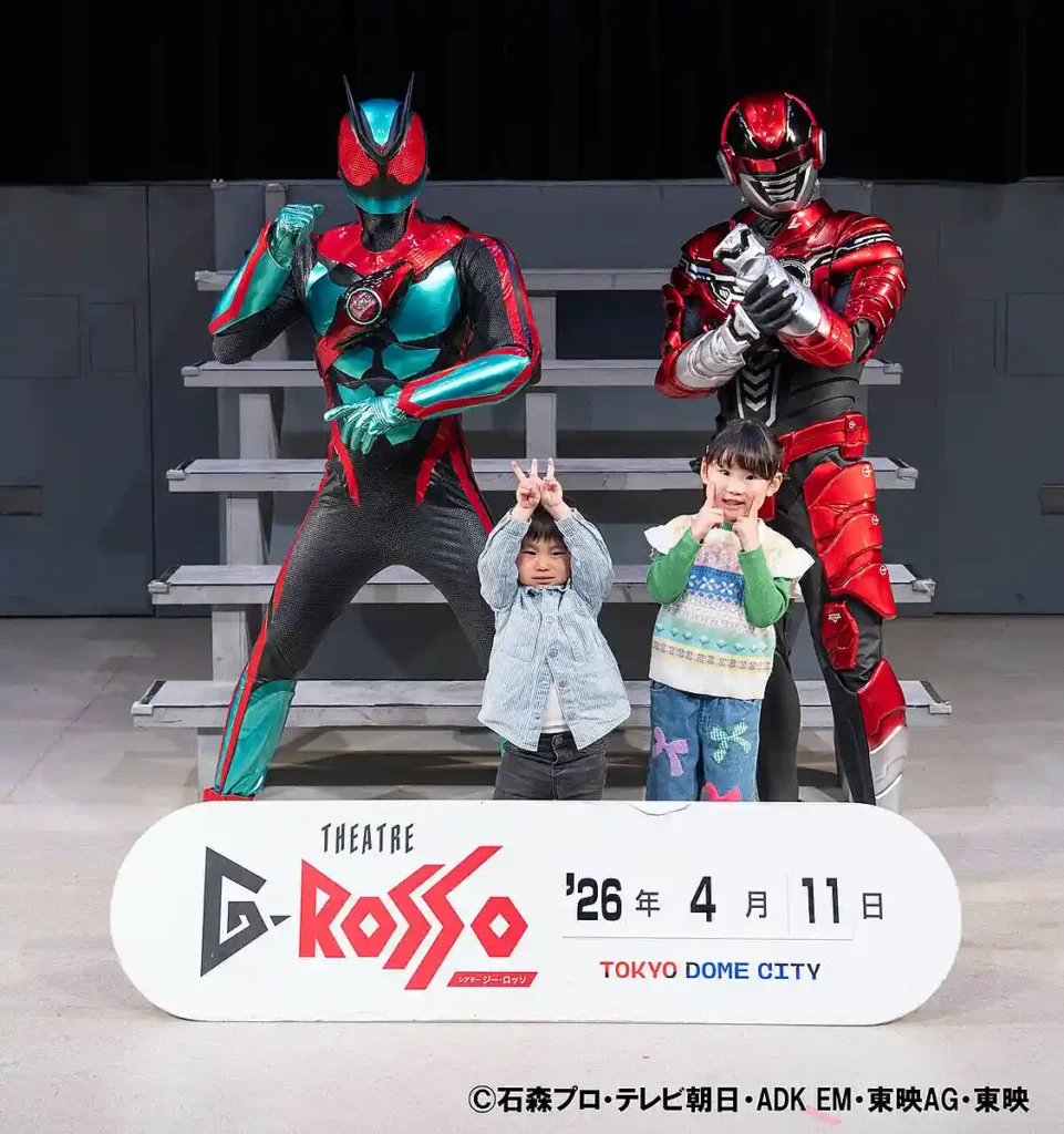 Gavan Infinity e Kamen Rider Zeztz se encontram em show