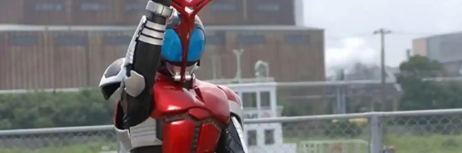 Kamen Rider Kabuto volta após 20 anos em novo filme