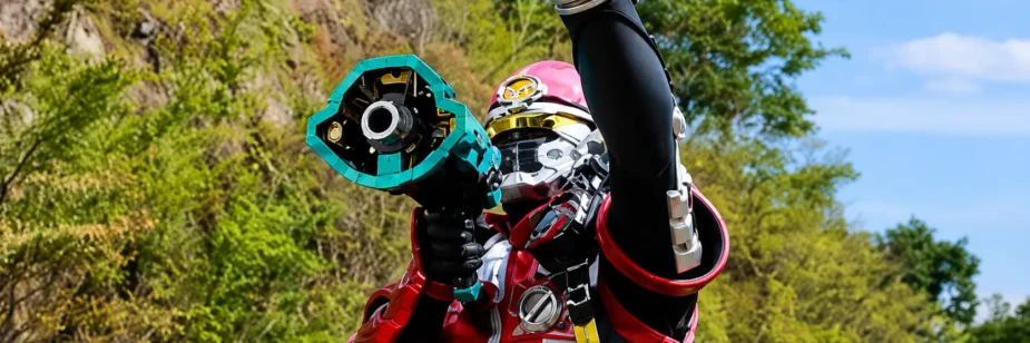 TokuSato amplia alcance internacional com estreia de Omegahorn