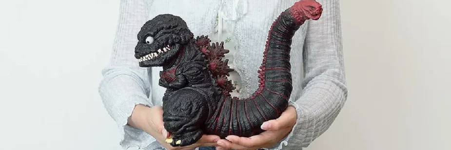 Shin Godzilla ganha boneco de 20 centímetros, mas com menos acessórios