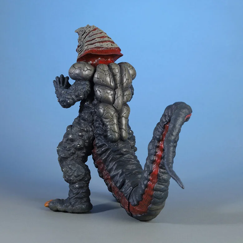 Golza ganha boneco exclusivo pelos 30 anos de Ultraman Tiga