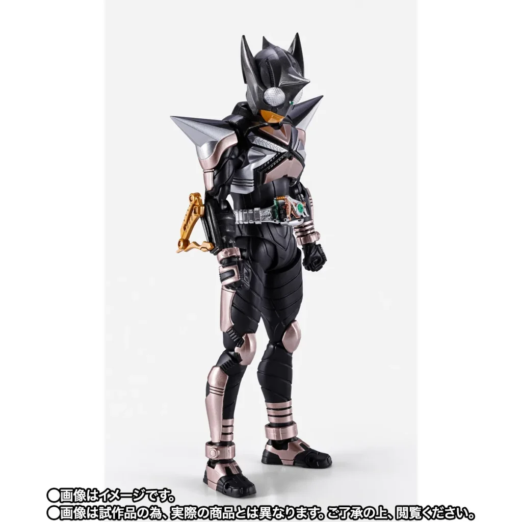 KickHopper e PunchHopper ganham bonecos pelos 20 anos de Kamen Rider Kabuto