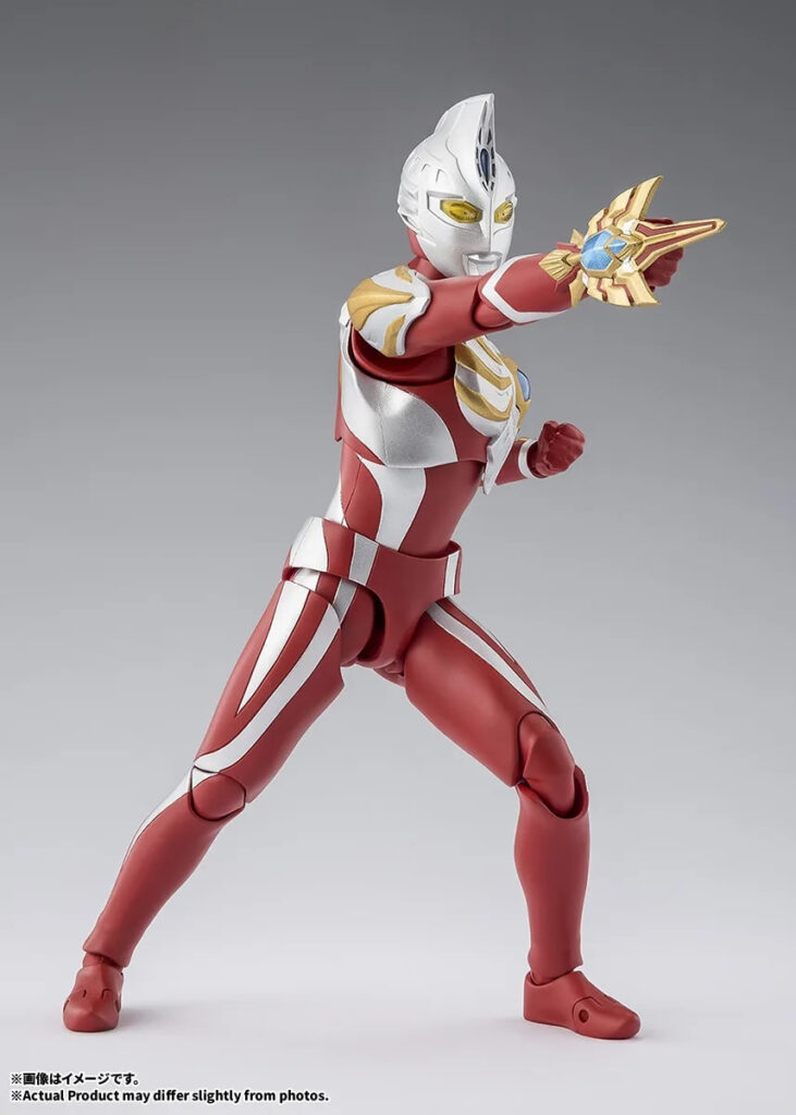 Ultraman Max finalmente ganha boneco com raio e espada
