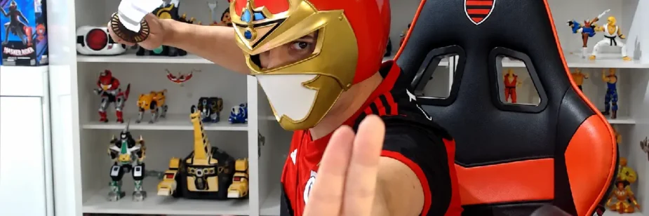 Jiraiya do Mengão: torcedor do Flamengo une futebol e tokusatsu