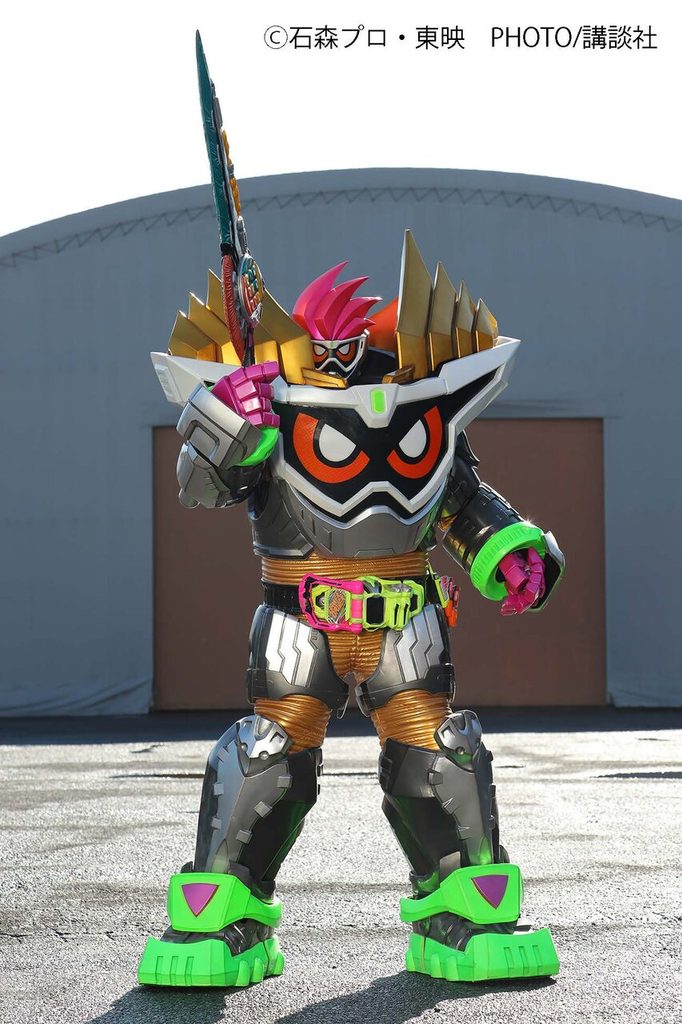 Kamen Rider Ex-Aid celebra dez anos com retrospectiva de suas formas