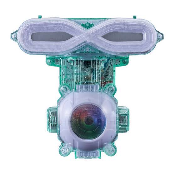 Kamen Rider Ghost terá novos equipamentos CSM em março de 2027
