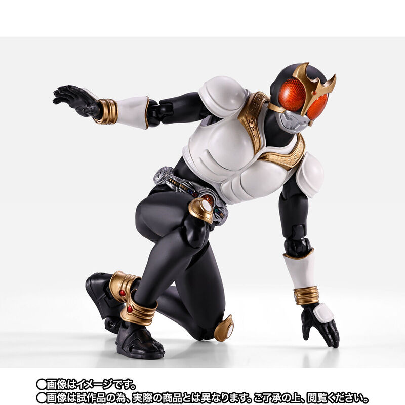 Kamen Rider Kuuga Growing Form ganha boneco comemorativo